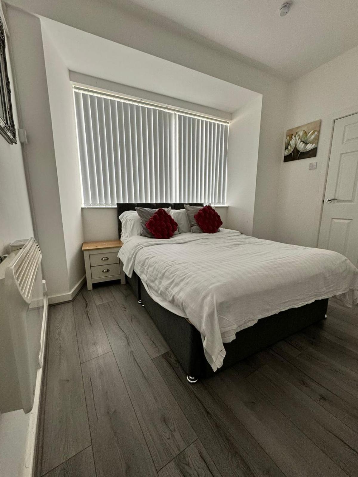 The Belmont Suite Sasco Apartments Blackpool Oda fotoğraf